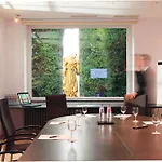 Manoir De Lebioles Hotel