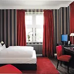 Hotel Manoir De Lebioles 5*