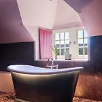 Manoir De Lebioles 5*