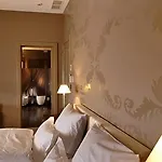 Manoir De Lebioles Hotel Spa
