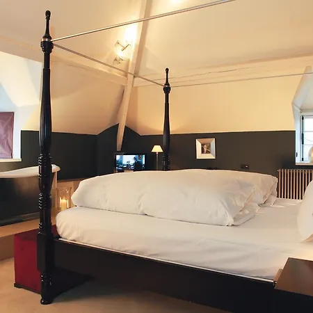 Manoir De Lebioles 5*