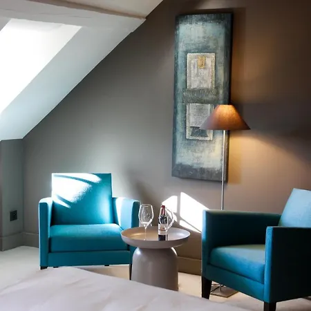 Manoir De Lebioles فندق سبا