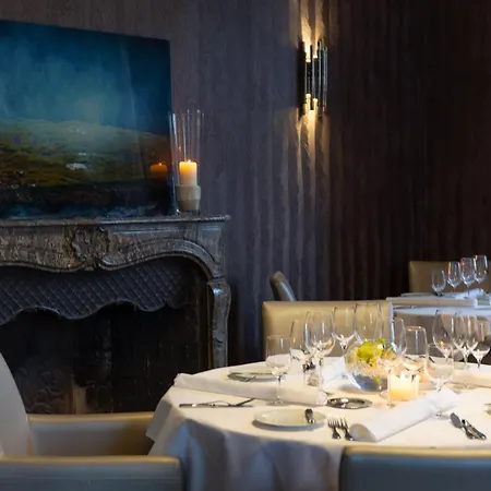 Hotel Manoir De Lebioles