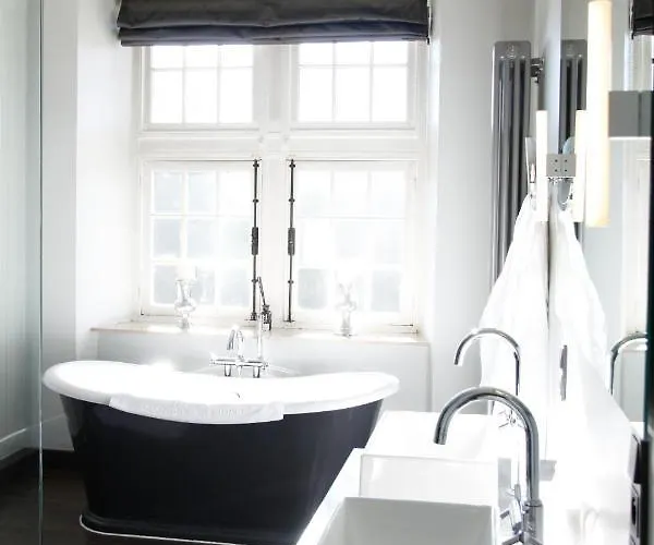 Hotel Manoir De Lebioles Spa