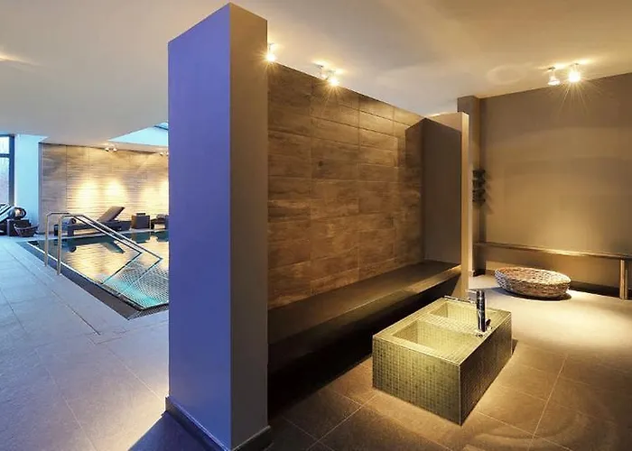 Manoir De Lebioles Hotel