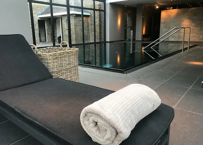 Manoir De Lebioles Hotel 5*